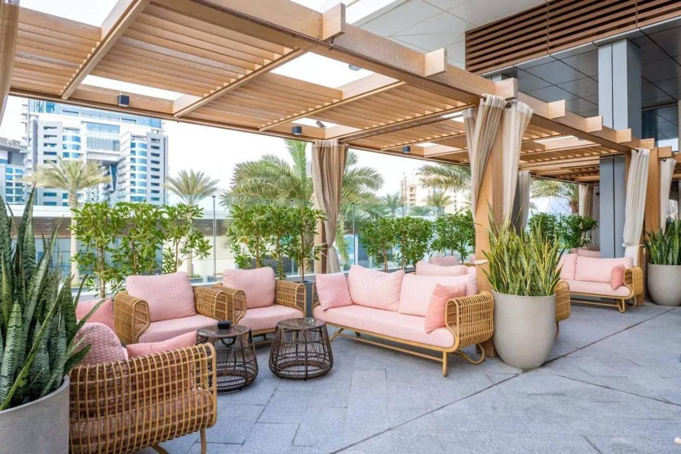Iconic Views At The Palm Tower Suite Vista Oases Dubai 0*,  United Arab Emirates